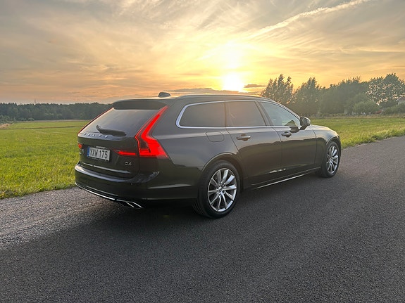 Volvo V90 6 of 11