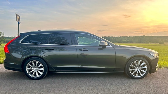 Volvo V90 5 of 11