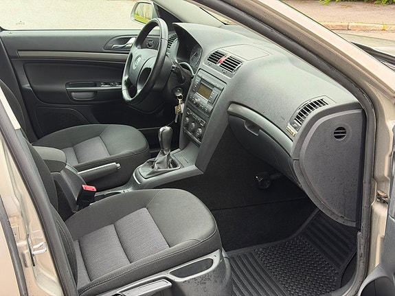 Skoda Octavia 9 of 18