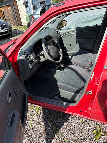 Suzuki Alto 3 of 10