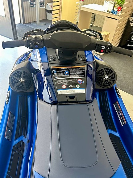 Yamaha vattenskoter VX Limitid HO - demo modell 8 of 12