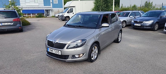Skoda Fabia 2 of 5