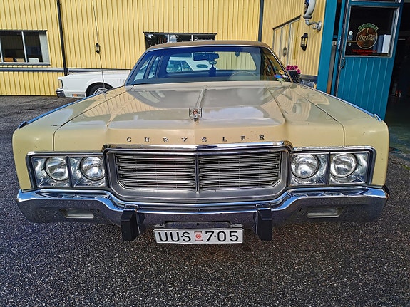Chrysler New Yorker 3 of 15