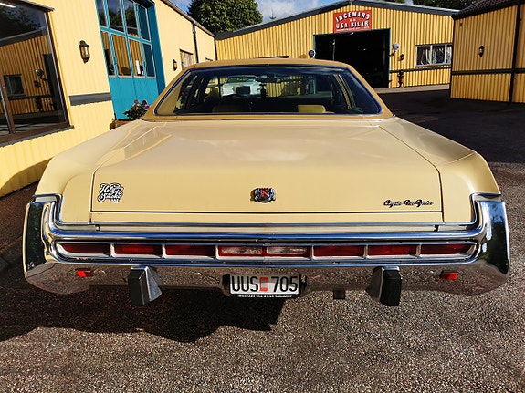 Chrysler New Yorker 4 of 15