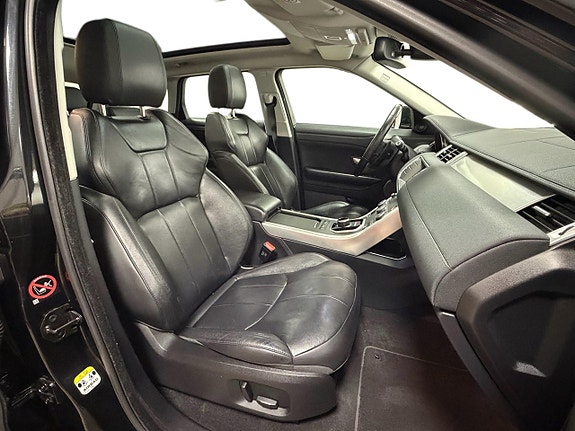 Land Rover Range Rover Evoque 11 of 30