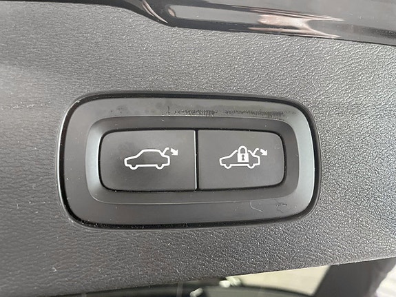 Volvo V60 16 of 22