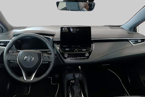 Toyota Corolla 8 of 10