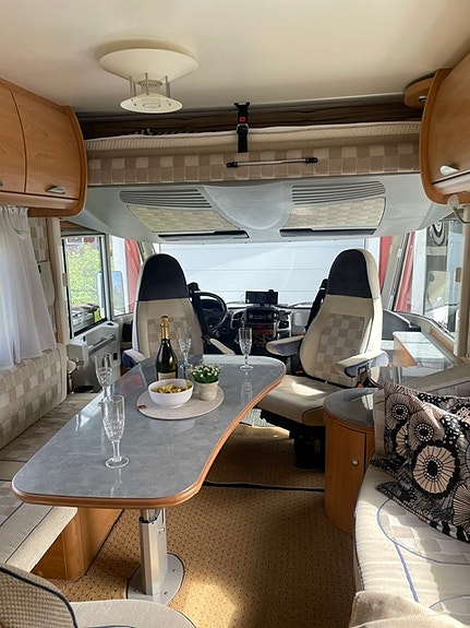 Bürstner i681 Elegance 12 of 12