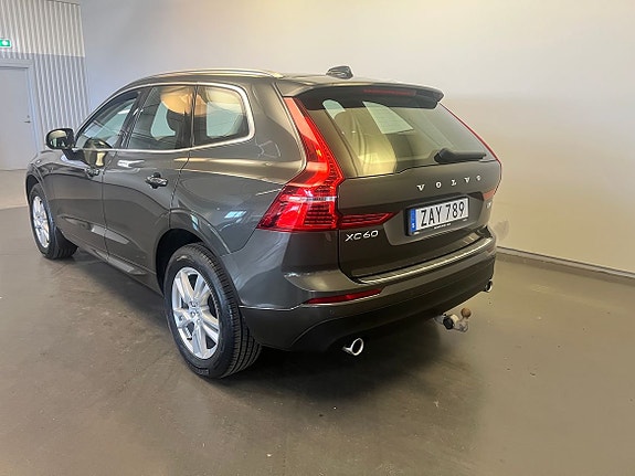 Volvo XC60 14 of 24