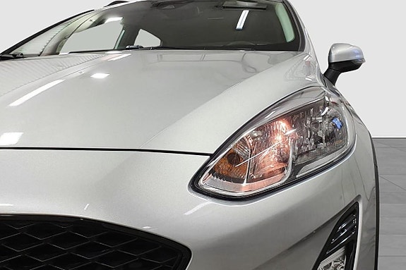 Ford Fiesta 10 of 23