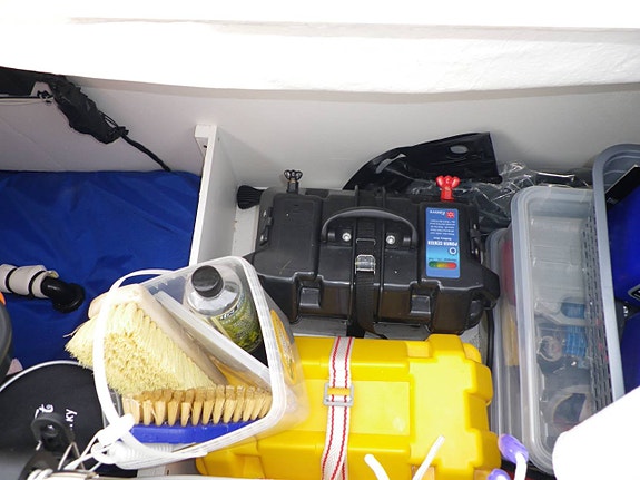 Jeanneau  Runabout 755 & Volvo Penta 5,7 GXi FWC -2008 7 of 12