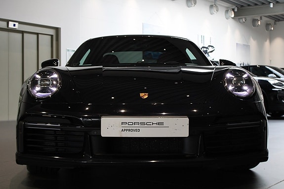 Porsche 911 Turbo S 5 of 18