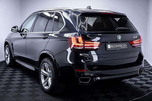BMW X5 11 of 27