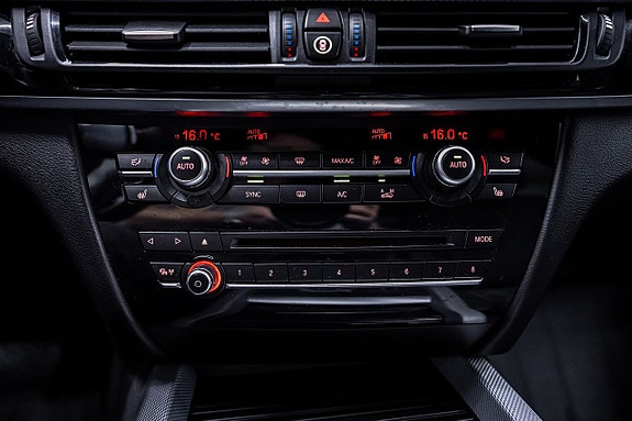 BMW X5 21 of 27