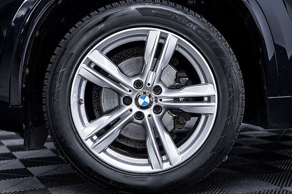 BMW X5 3 of 27
