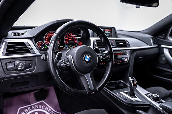 BMW 440i 16 of 27