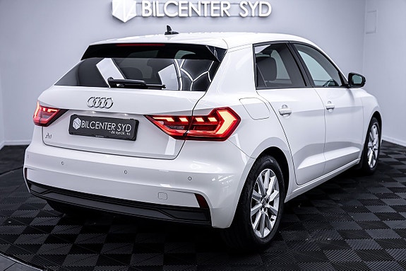 Audi A1 8 of 27