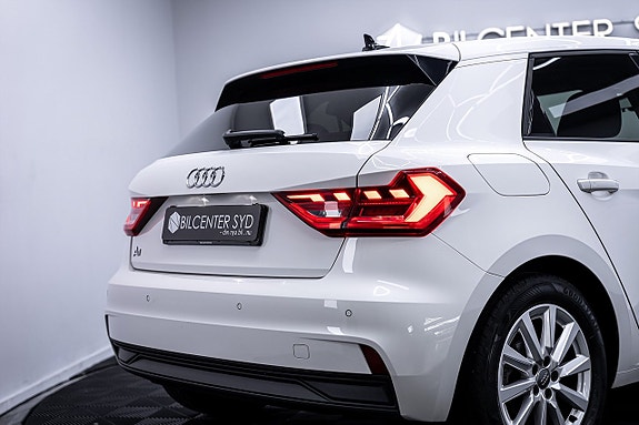 Audi A1 9 of 27