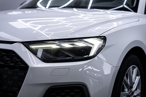 Audi A1 3 of 27