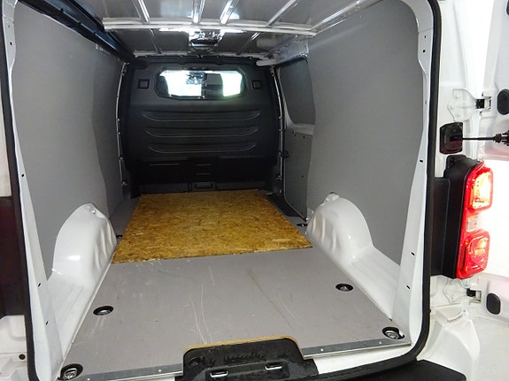 Citroen E-Jumpy 3 of 7