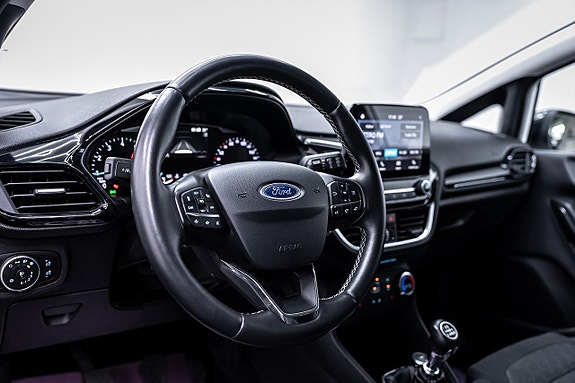 Ford Fiesta 16 of 27