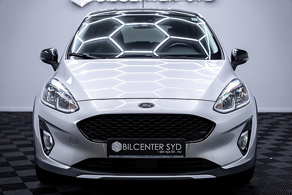 Ford Fiesta 6 of 27