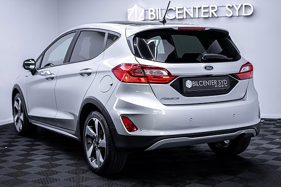 Ford Fiesta 12 of 27