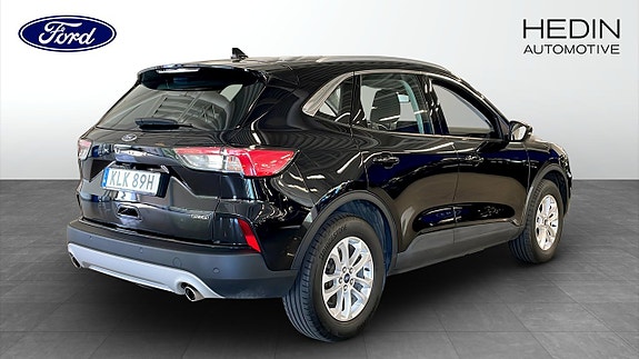 Ford Kuga 2 of 9