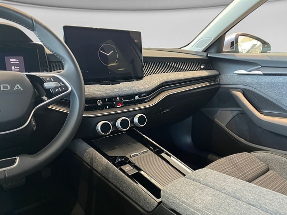 Skoda Superb 11 of 22