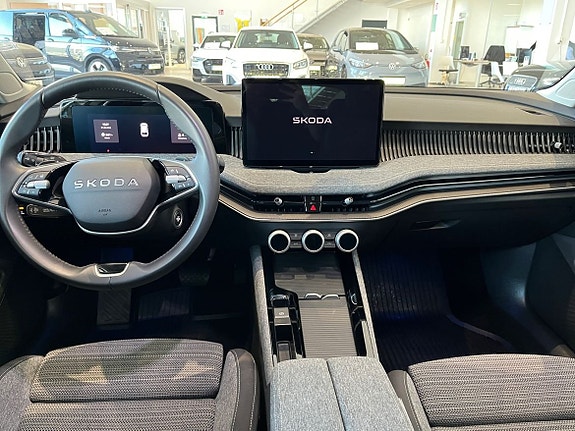 Skoda Superb 19 of 22