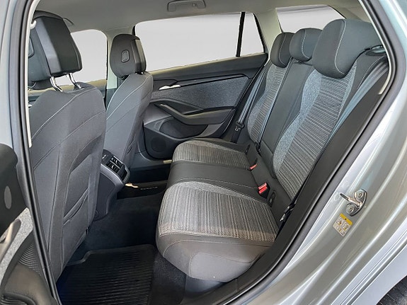 Skoda Superb 13 of 22