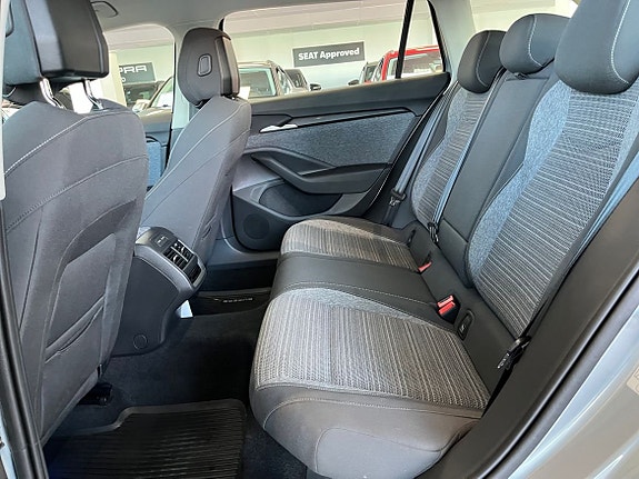 Skoda Superb 21 of 22
