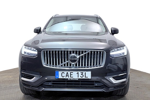 Volvo XC90 3 of 30
