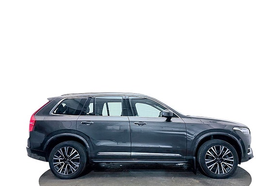 Volvo XC90 5 of 30