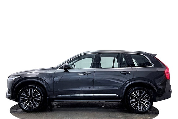 Volvo XC90 9 of 30