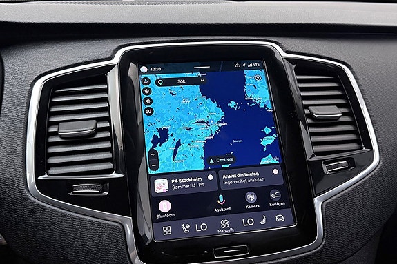 Volvo XC90 24 of 30