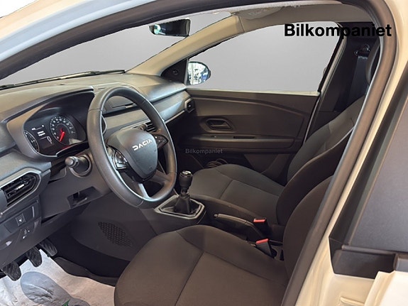 Dacia Sandero 8 of 14