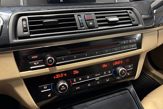 BMW 520d 16 of 30