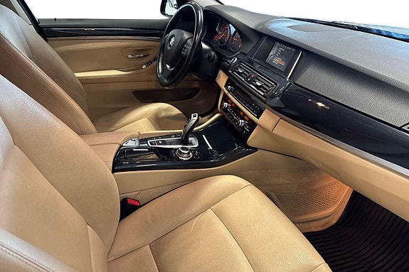 BMW 520d 13 of 30