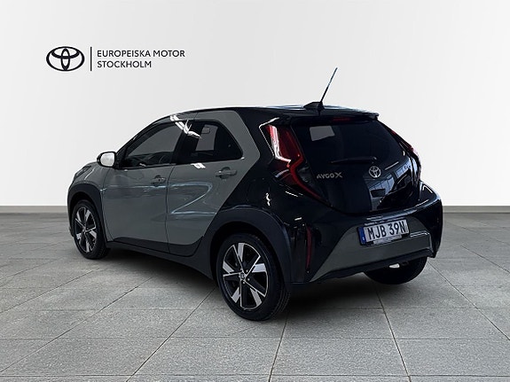 Toyota Aygo X 3 of 14