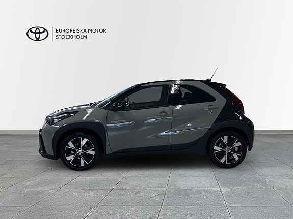 Toyota Aygo X 4 of 14