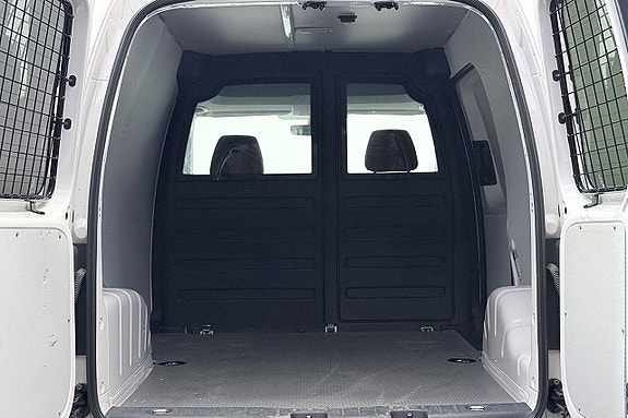 Volkswagen Caddy 13 of 27