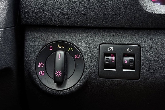 Volkswagen Caddy 27 of 27