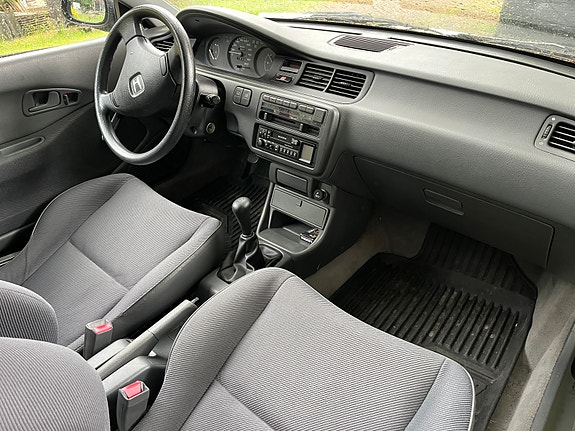 Honda Civic 8 of 10