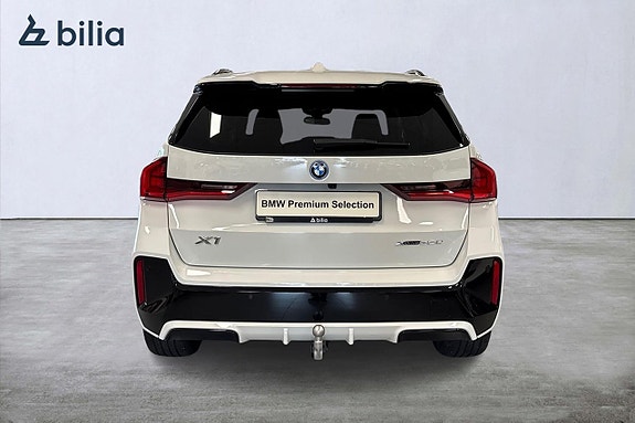 BMW X1 4 of 18