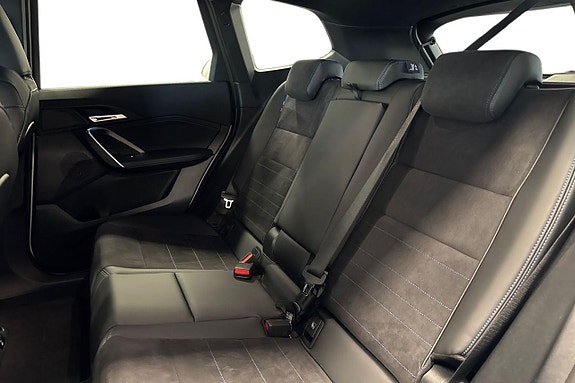 BMW X1 11 of 18