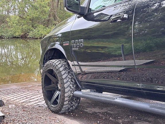 Dodge RAM 25 of 26