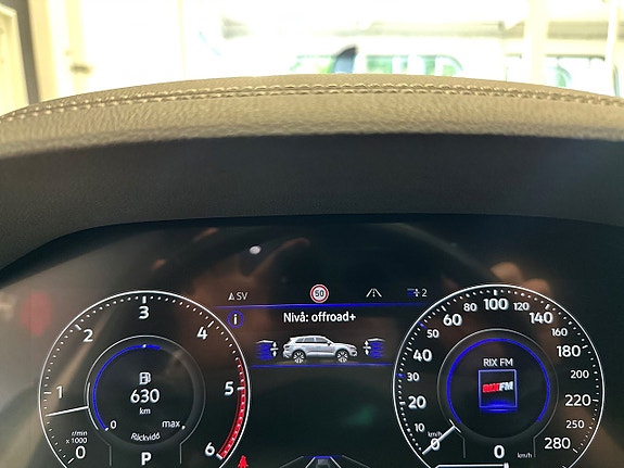 Volkswagen Touareg 18 of 22