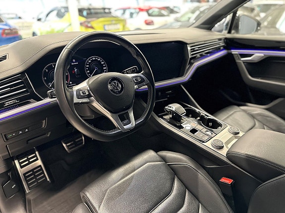 Volkswagen Touareg 13 of 22