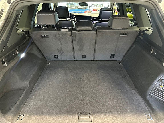 Volkswagen Touareg 11 of 22